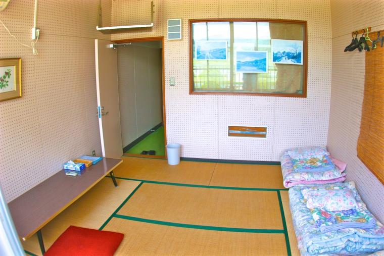 教室がベッドルーム、給食室がレストラン！あの頃の思い出がよみがえる「廃校の宿・ホテル」15選