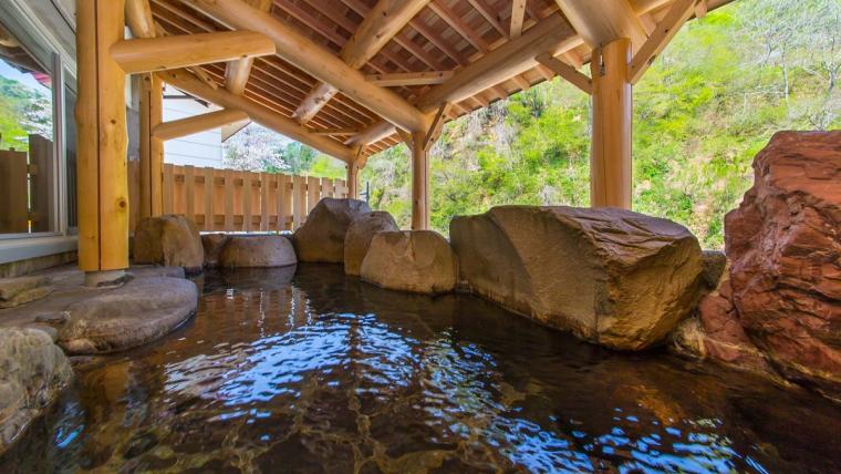 教室がベッドルーム、給食室がレストラン！あの頃の思い出がよみがえる「廃校の宿・ホテル」15選