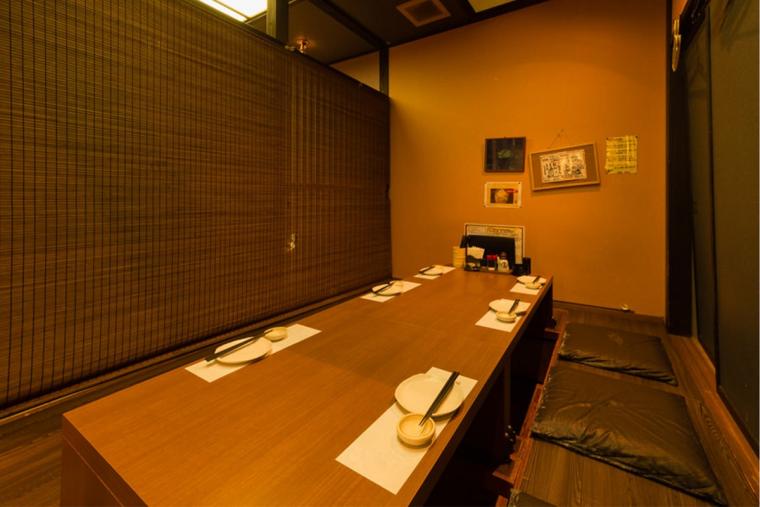 新潟肉と海鮮・50種の地酒 つるまる