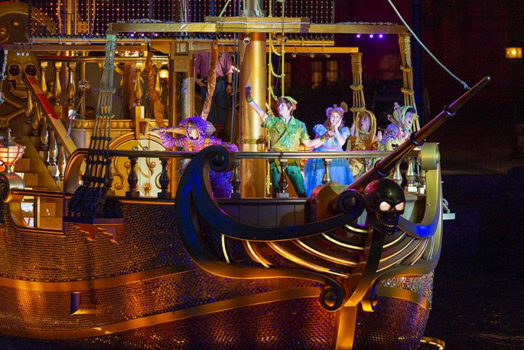 東京ディズニーシー クリスマス 「ビリーヴ！〜シー・オブ・ドリームス〜」