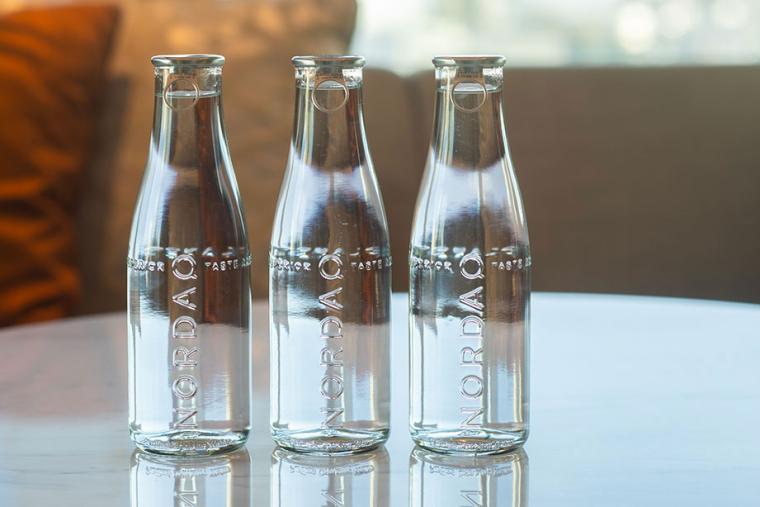 飲料水は地産地消で