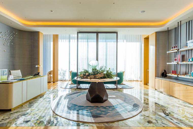 スパ施設に並ぶ、同志なアイテム