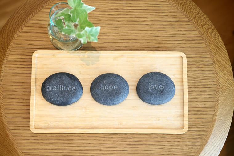 スパ施設に並ぶ、同志なアイテム