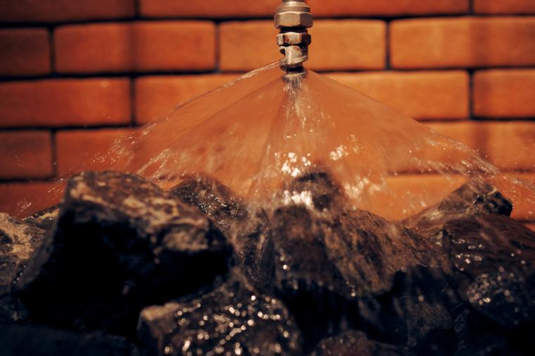 サウナ＆カプセル　フジ栄