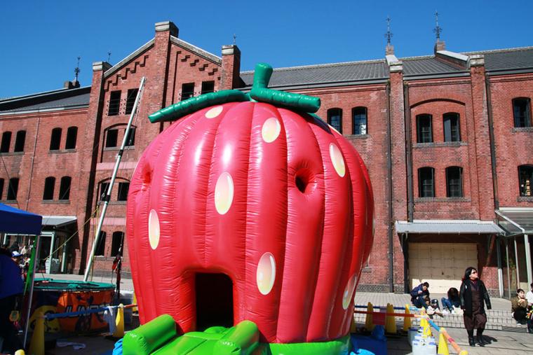 ヨコハマストロベリーフェスティバル2023　アトラクション