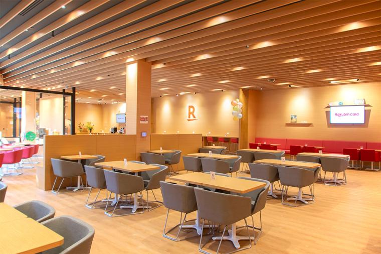 ハワイ・ワイキキ 楽天カードラウンジ