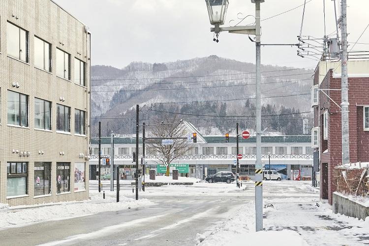 白馬駅から白銀の世界へ