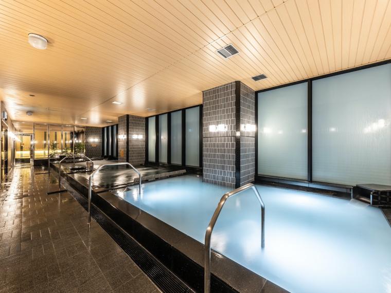 アパホテル＆リゾート大阪梅田駅タワー　大浴殿・露天風呂「玄要の湯」