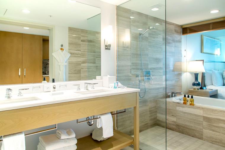 「ザ・リッツ・カールトン・レジデンス、ワイキキビーチ」客室