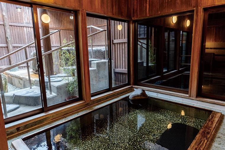 山形座 瀧波 山形・赤湯温泉