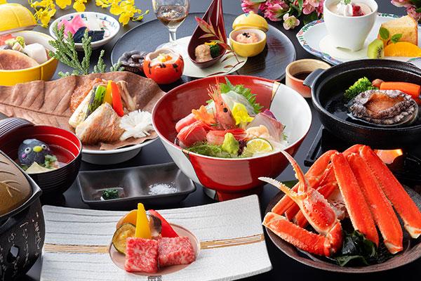 香箱蟹・のどくろ・能登牛・朴葉焼が並ぶ会席