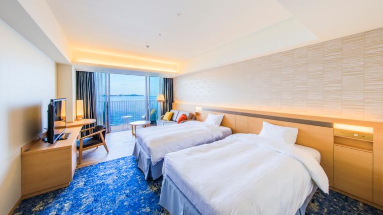 「宿泊コース」挑戦者に用意される「AQUA SQUARE」のオーシャンビュールーム2