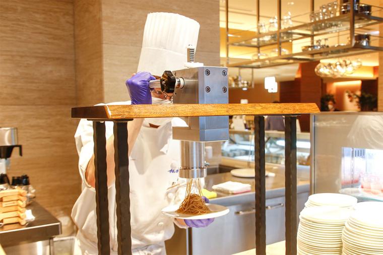 別府温泉 杉乃井ホテル 宙館 夕食ビュッフェ