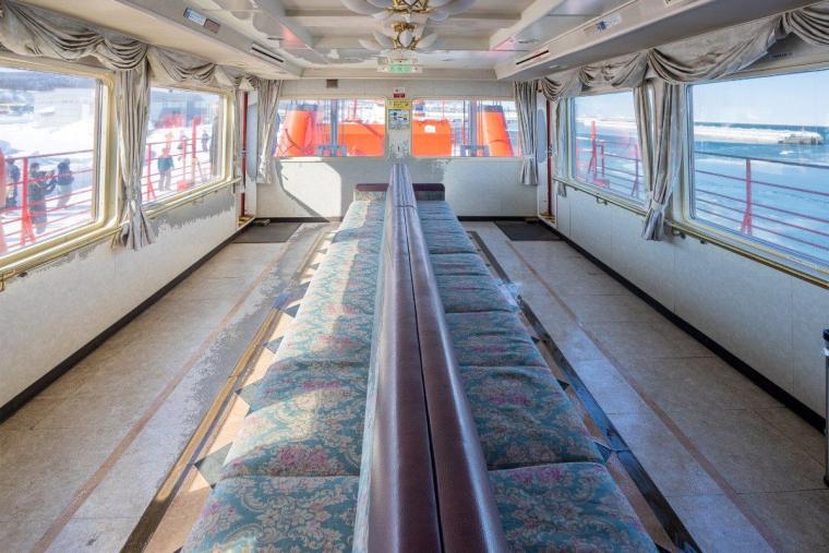 ガリンコ号とオホーツクタワー