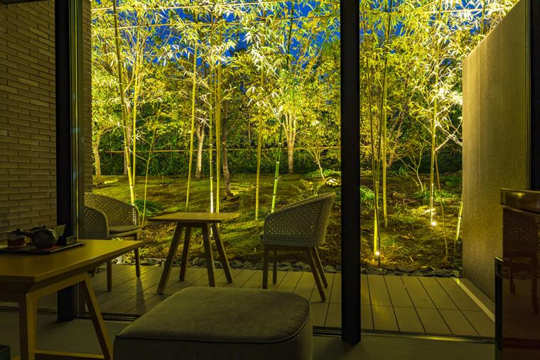 「ギャリア・二条城 京都 by バンヤンツリー・グループ」竹林ガーデン