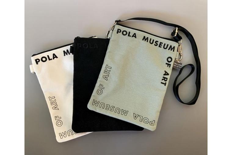 POLA MUSEUM OF ART ロゴサコッシュ