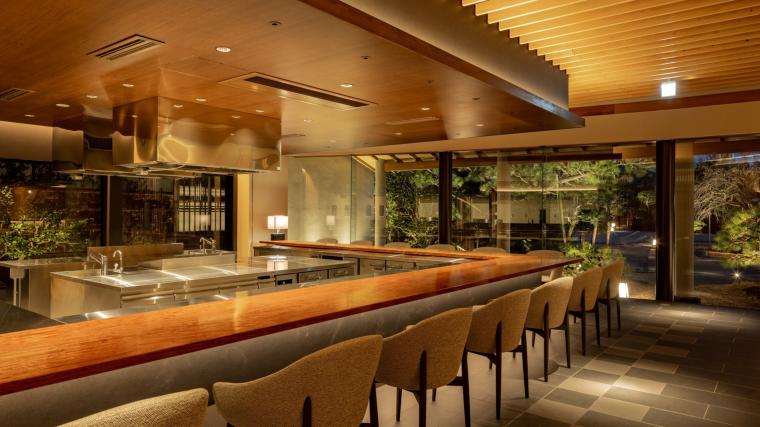 瀬戸内の食材が味わえる「レストラン ようそろ」