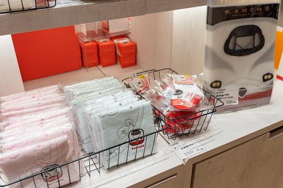 西九州新幹線「かもめ」の限定グッズ