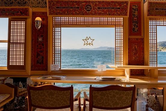 ふたつ星４０４７のラウンジ４０