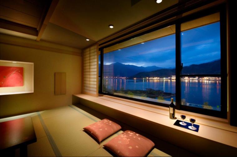 富士河口湖温泉　湖南荘