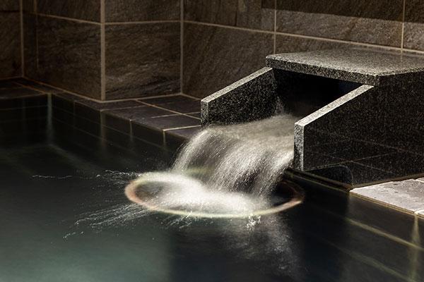 和空 成田山門前