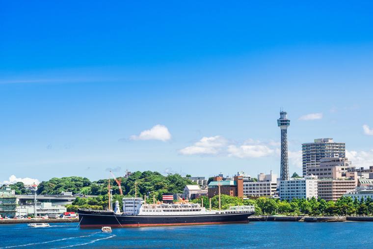 横浜マリンタワー