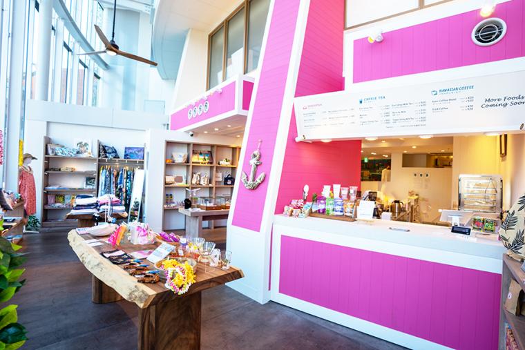 menehune collection 横浜マリンタワー店