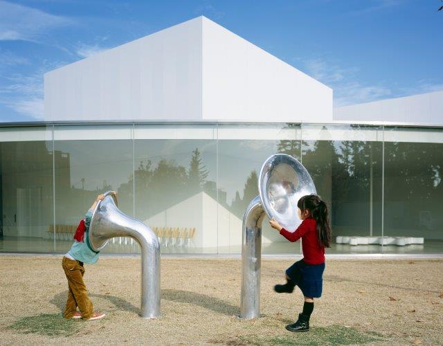 フロリアン・クラール《アリーナのためのクランクフェルト・ナンバー3》