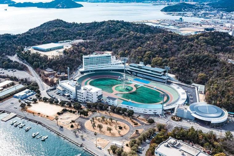 KEIRIN HOTEL 10 by 温故知新