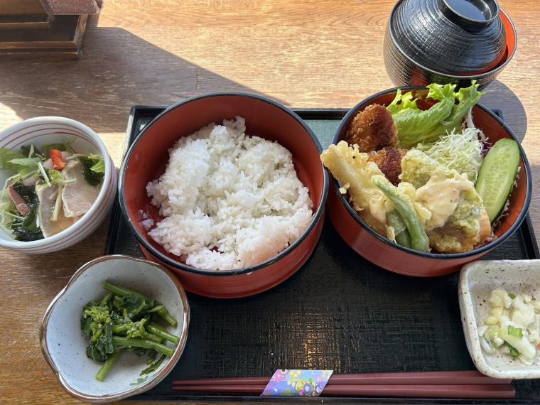 島根自慢の景色「宍道湖」が目の前に！絶景を眺める和風レストランで品数豊富なお得ランチ