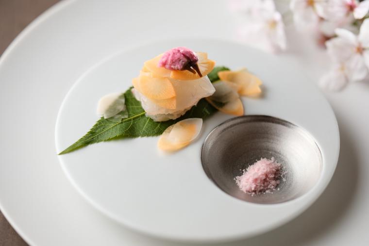 「オーベルジュ櫻や-SAKURAYA-」の創作料理コース一例