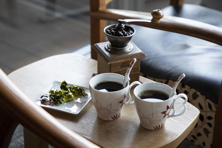 汀邸 遠音近音（みぎわてい をちこち）