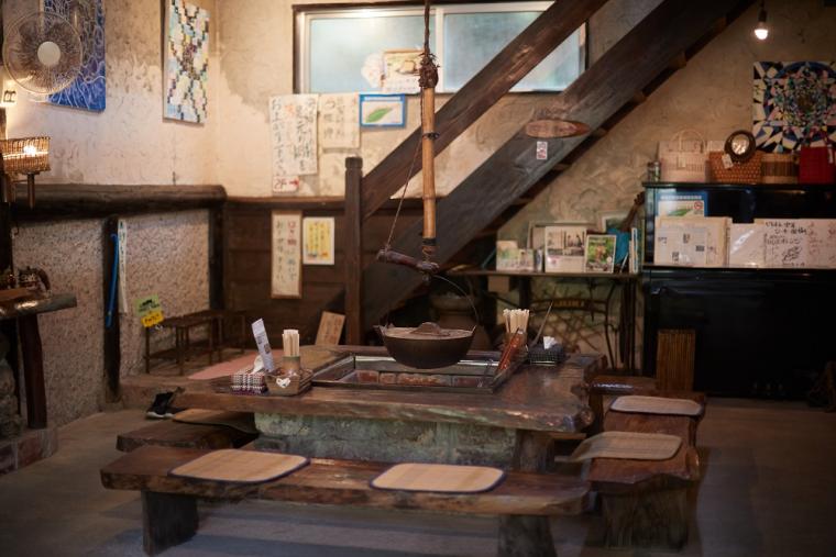 やちむん喫茶シーサー園