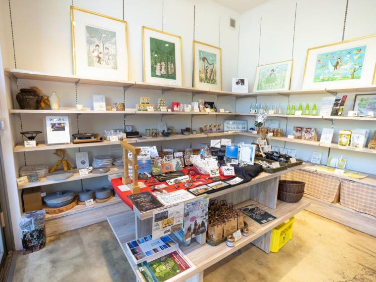 「shop & café ZEN」お土産処