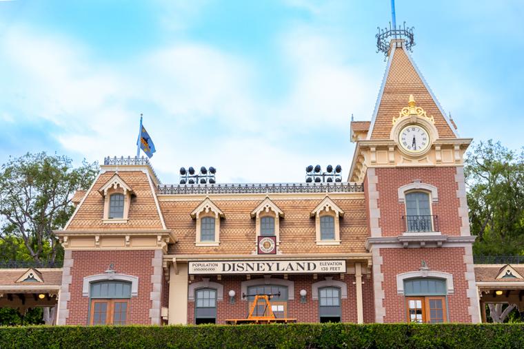 ディズニー100周年