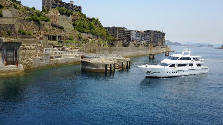 軍艦島 上陸ツアー