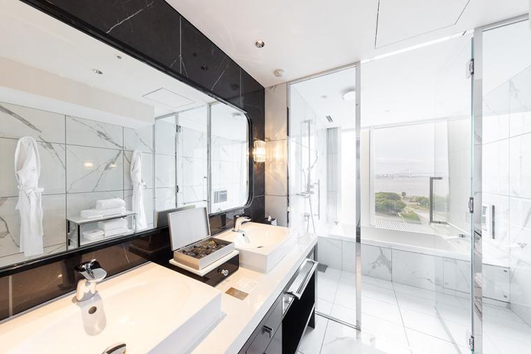 「ザ・カハラ・ホテル＆リゾート 横浜」客室