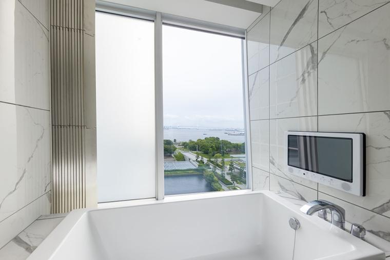 「ザ・カハラ・ホテル＆リゾート 横浜」客室