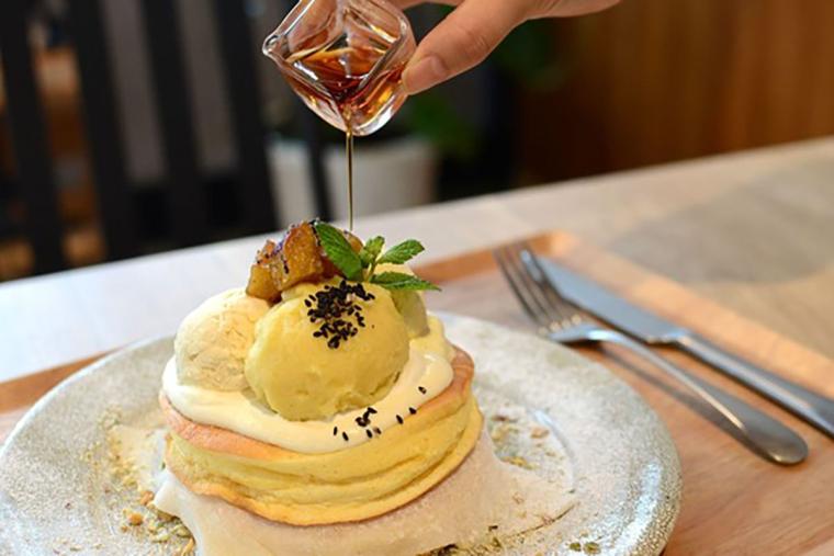ホレタテキッチンの「鳴門金時パンケーキ」