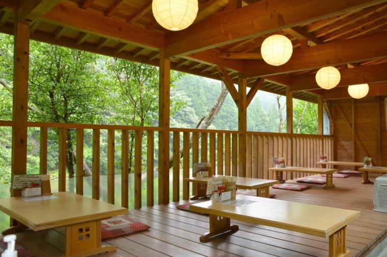 鮎料理専門店 鮎や