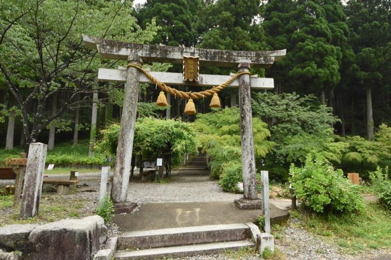 根道神社
