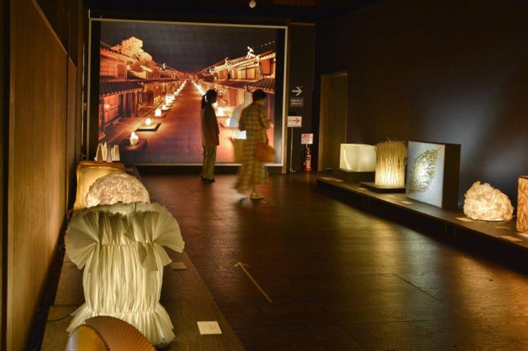 美濃和紙あかりアート館