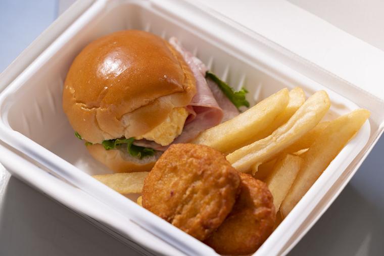 USJ「スヌーピー・バックロット・カフェ」キッズメニュー