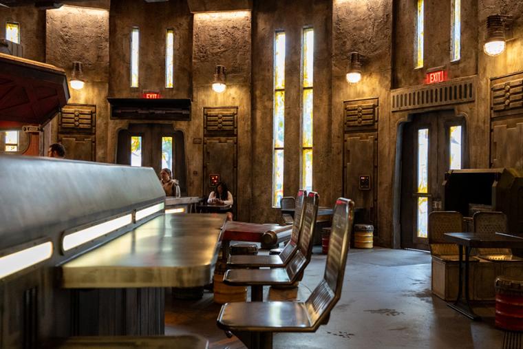 ドッキング・ベイ7・フード＆カーゴ