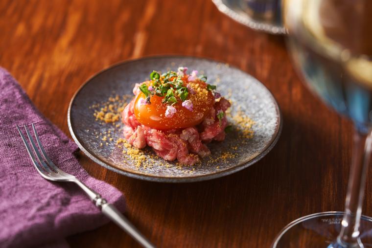 大人の隠れ宿「LONGINGHOUSE 旧軽井沢・諏訪ノ森」オープン