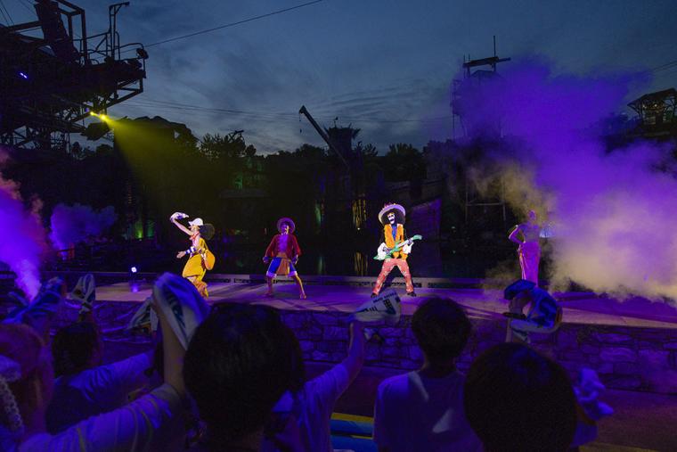 USJ「ワンピース・プレミアショー2023」