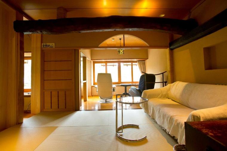 ワインとお宿 千歳