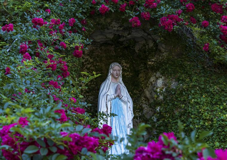 五島列島・中通島 中ノ浦教会