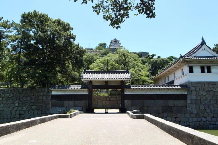 大手一の門・二の門