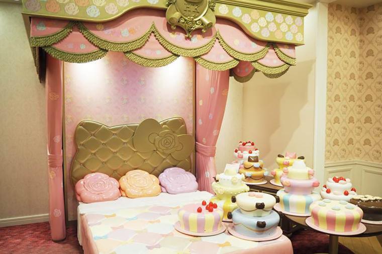 サンリオピューロランドハローキティベッド